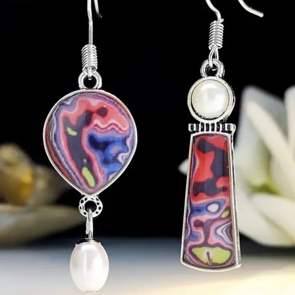 Asymmetrical Multi-Color Faux Pearls Pendant Drop Earrings - NEW - Picture 2 of 4